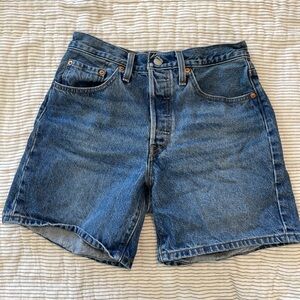 Levi's 501 Midi Shorts